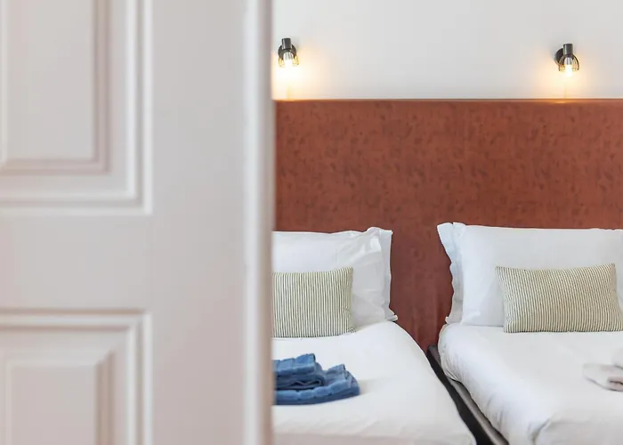 Apartamento Lv Premier Baixa- Cn *